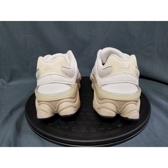 New Balance Kids 9060 Sneakers GC9060EK Linen Size 5 NEW NO BOX! - Picture 7 of 11